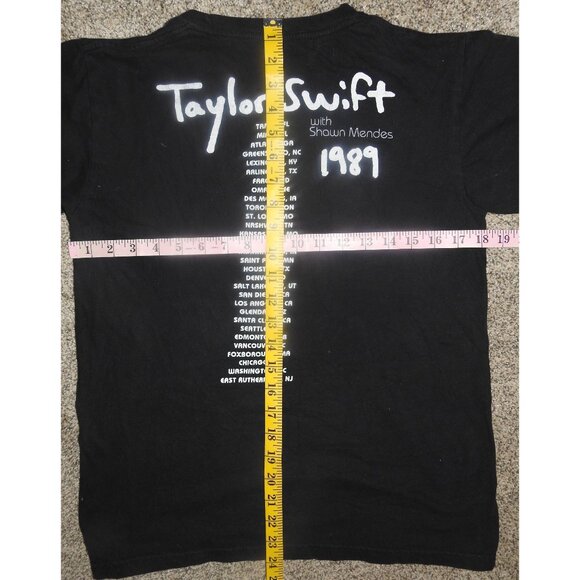 Taylor Swift w/ Shawn Mendes 1989 Concert Tour Black T-Shirt Adult Small - Picture 7 of 7